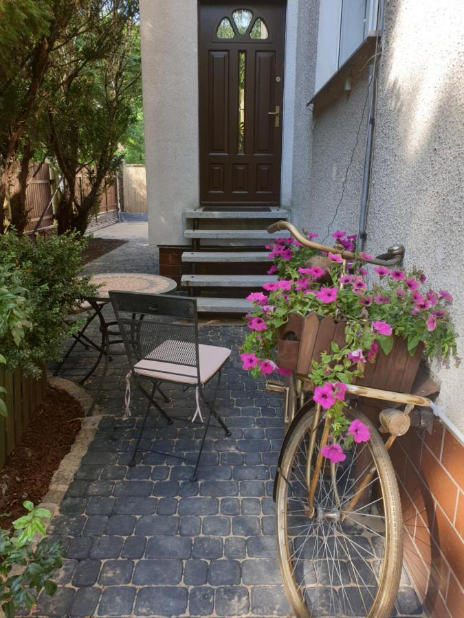 Aparthome Barbara 2 ทอรูน ภายนอก รูปภาพ